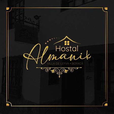 Hostel Almanica บียาเดเลย์บา ภายนอก รูปภาพ